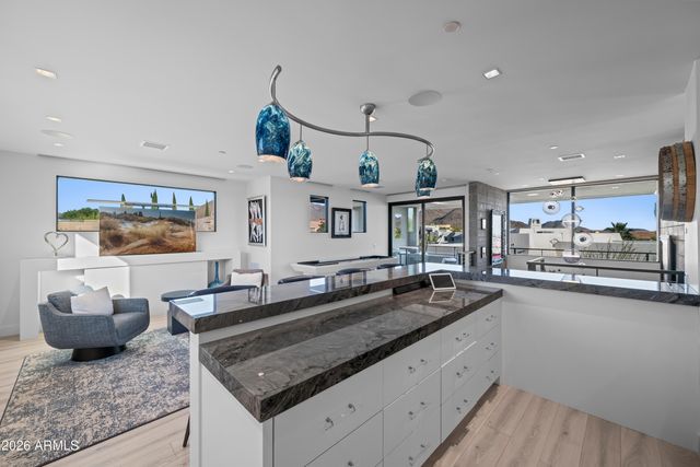 23216 N 95TH Street, Scottsdale, AZ 85255