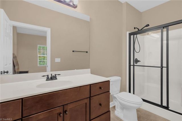 1676 Preston Woods Drive, Winston-salem, NC 27127