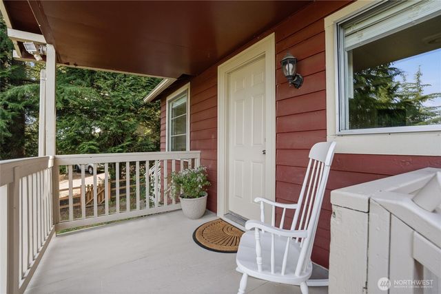 3604 Dahl Road NW, Silverdale, WA 98383