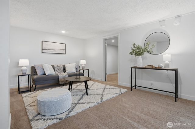 3604 Dahl Road NW, Silverdale, WA 98383
