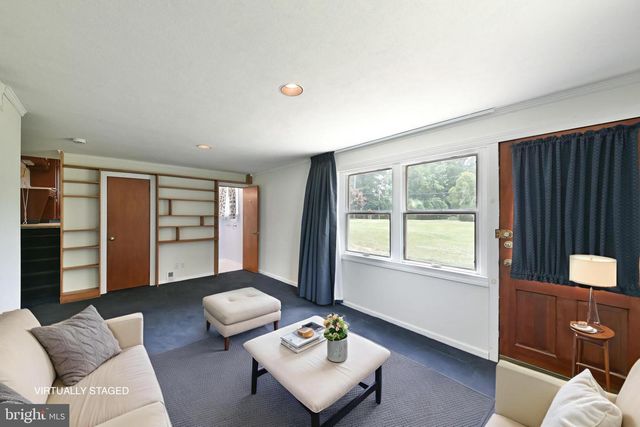 1133 BALLYTORE RD, Huntingdon Valley, PA 19006