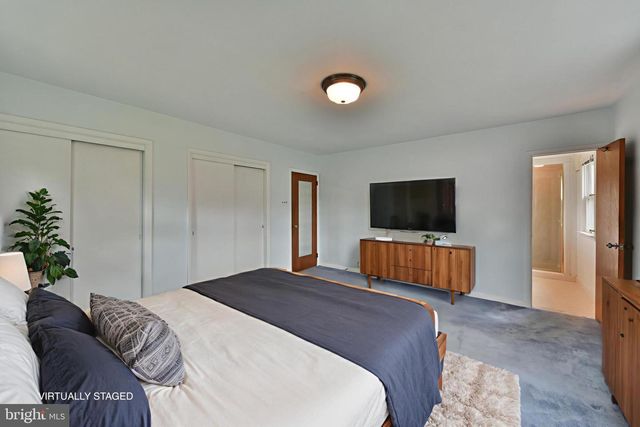 1133 BALLYTORE RD, Huntingdon Valley, PA 19006