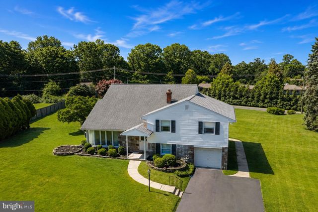 1133 BALLYTORE RD, Huntingdon Valley, PA 19006