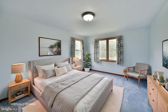 1133 BALLYTORE RD, Huntingdon Valley, PA 19006
