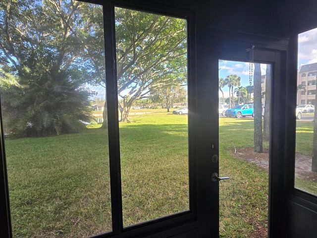 140 Lake Nancy Lane 115, West Palm Beach, FL 33411