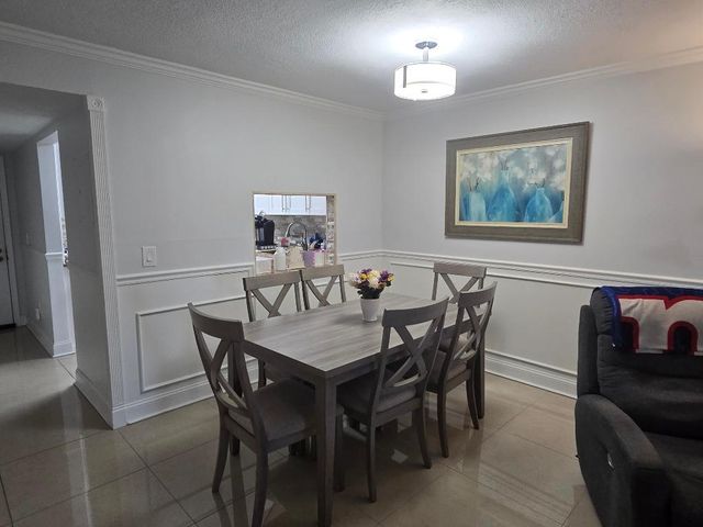 140 Lake Nancy Lane 115, West Palm Beach, FL 33411