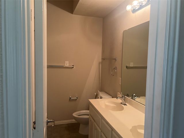 122 Biscayne Drive, Cedar Hill, TX 75104