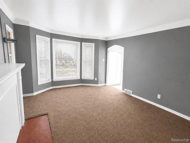 17851 Strasburg Street, Detroit, MI 48205
