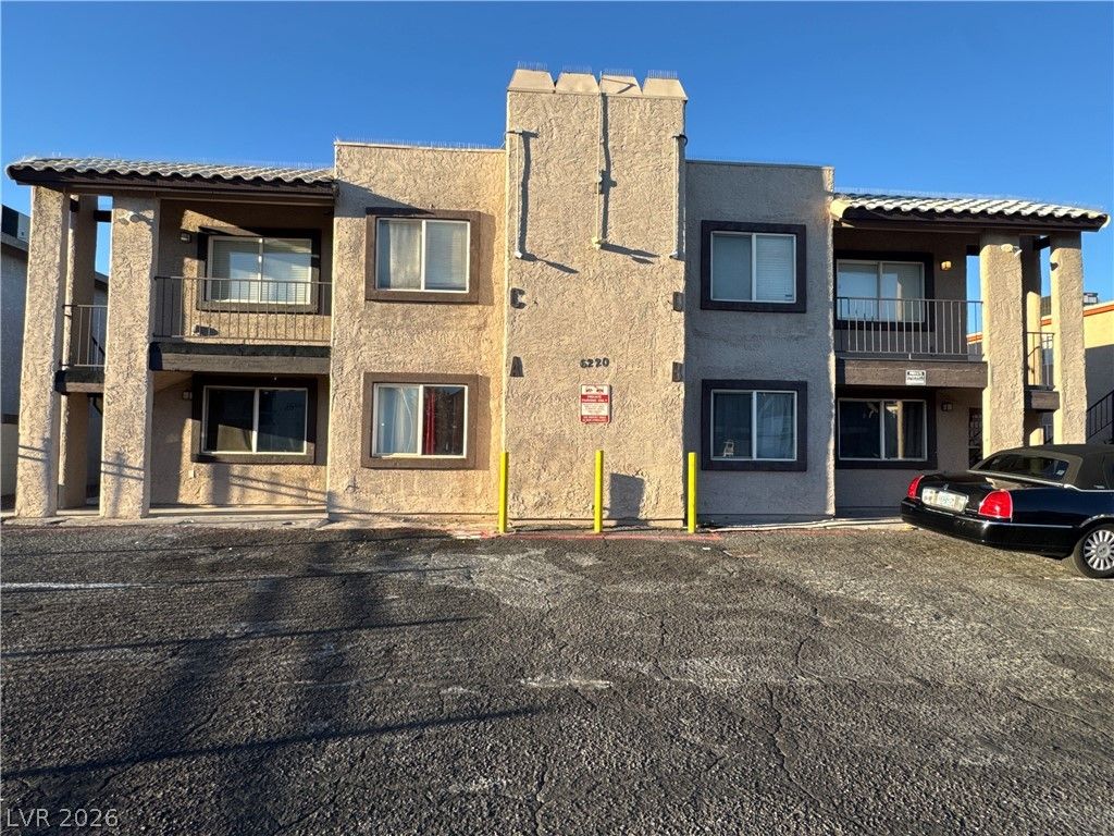 6220 Bellota Drive, Las Vegas, NV 89108 — exterior
