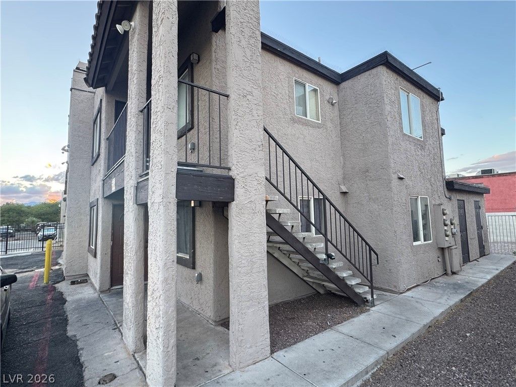 6220 Bellota Drive, Las Vegas, NV 89108 — photo 2