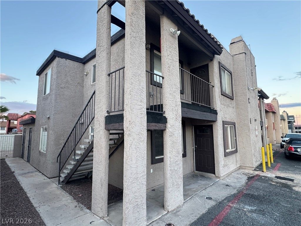 6220 Bellota Drive, Las Vegas, NV 89108 — photo 3