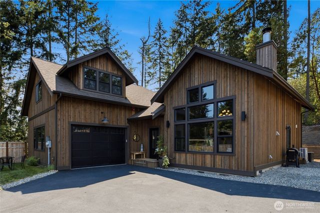 7513 182nd Ave E, Bonney Lake, WA 98391