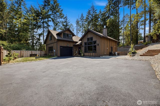 7513 182nd Ave E, Bonney Lake, WA 98391