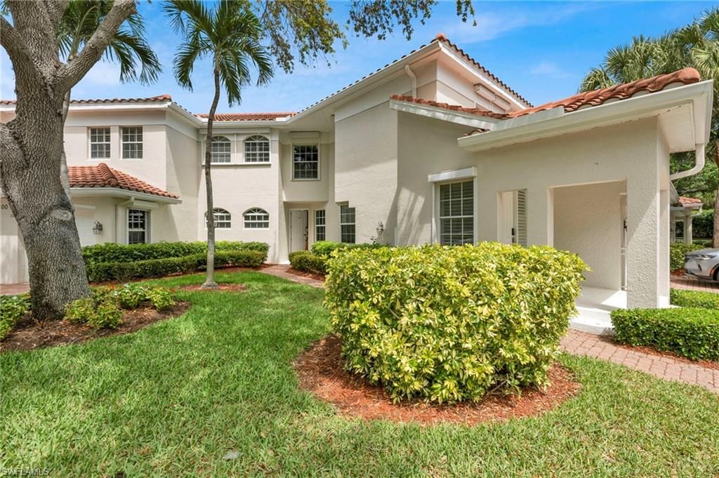 200 L Ambiance CIR 104, NAPLES, FL 34108 — exterior
