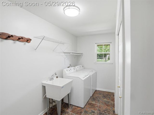 47525 River Woods Drive, Canton, MI 48188