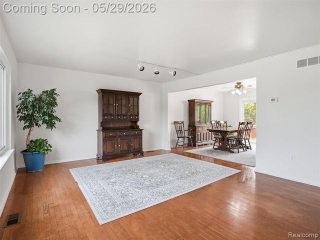 47525 River Woods Drive, Canton, MI 48188