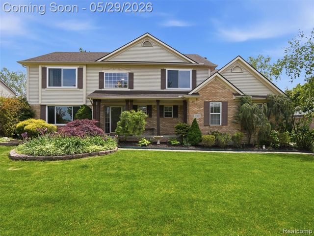 47525 River Woods Drive, Canton, MI 48188