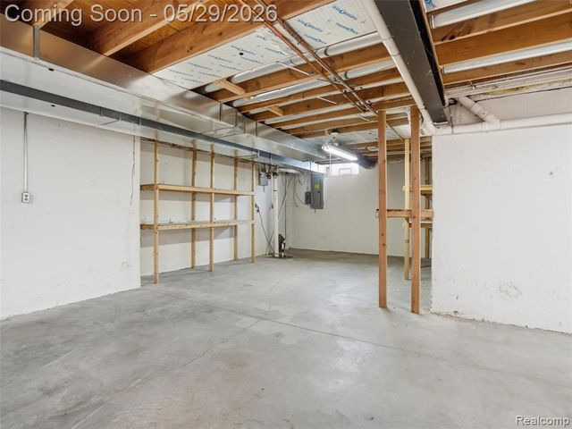 47525 River Woods Drive, Canton, MI 48188