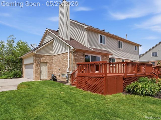 47525 River Woods Drive, Canton, MI 48188