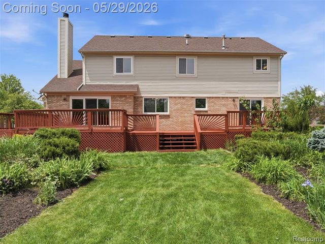 47525 River Woods Drive, Canton, MI 48188