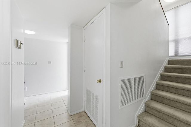 1309 Bridgewood Dr, Boca Raton, FL 33434