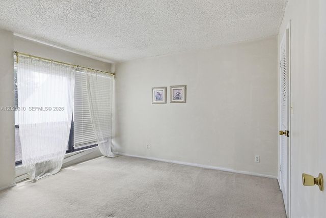 1309 Bridgewood Dr, Boca Raton, FL 33434