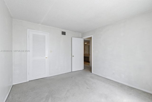 1309 Bridgewood Dr, Boca Raton, FL 33434
