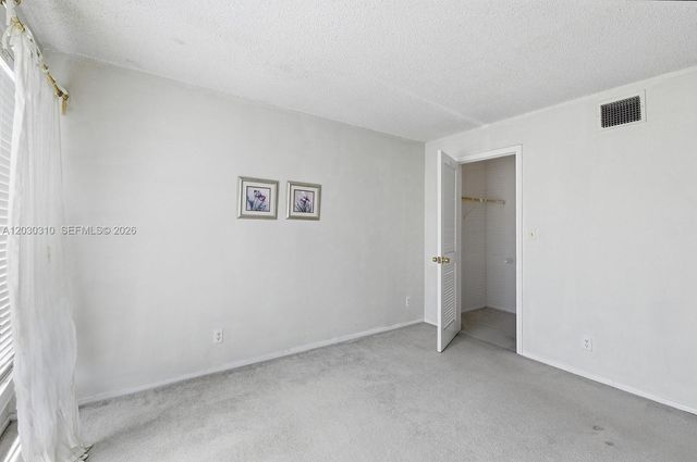 1309 Bridgewood Dr, Boca Raton, FL 33434