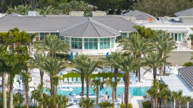 1309 Bridgewood Dr, Boca Raton, FL 33434