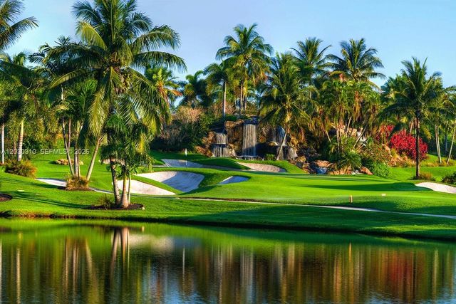 1309 Bridgewood Dr, Boca Raton, FL 33434