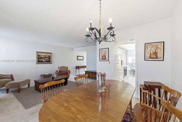 1309 Bridgewood Dr, Boca Raton, FL 33434