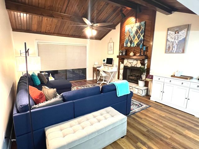 106 Spring Circle 106, Urbana, IL 61802