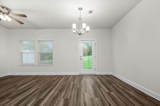 818 Arrington Way, Columbia, TN 38401