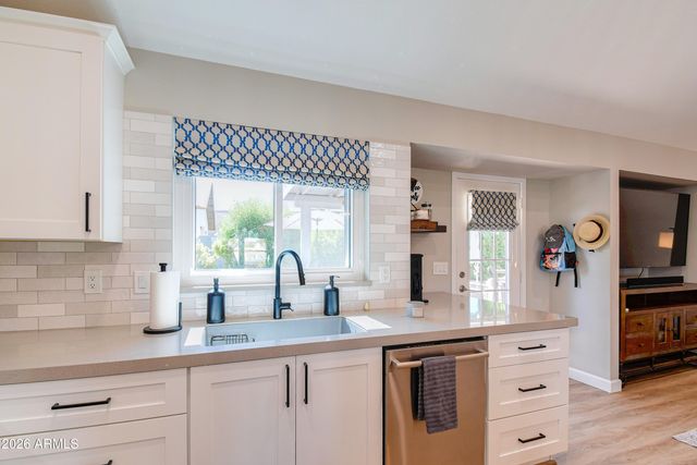 3637 W KESLER Lane, Chandler, AZ 85226