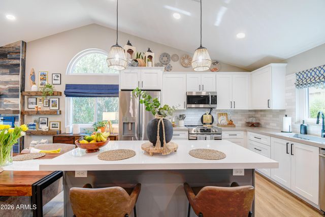 3637 W KESLER Lane, Chandler, AZ 85226