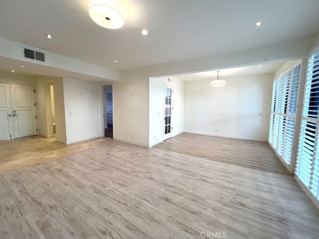 700 S Lake Avenue 111, Pasadena, CA 91106