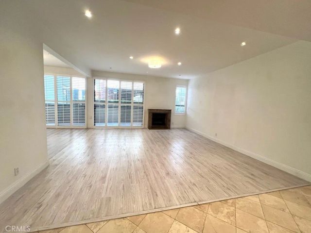 700 S Lake Avenue 111, Pasadena, CA 91106