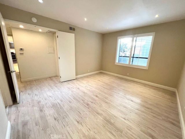 700 S Lake Avenue 111, Pasadena, CA 91106