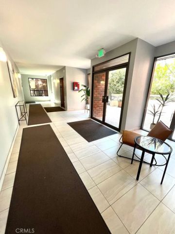 700 S Lake Avenue 111, Pasadena, CA 91106