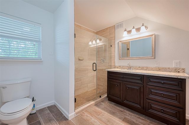 371 County Road 5015, Cleveland, TX 77327