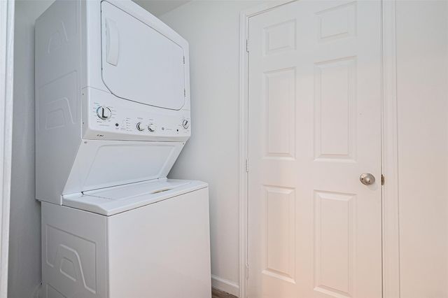 371 County Road 5015, Cleveland, TX 77327