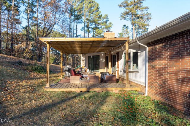 700 Fernwood Drive, Clayton, NC 27520