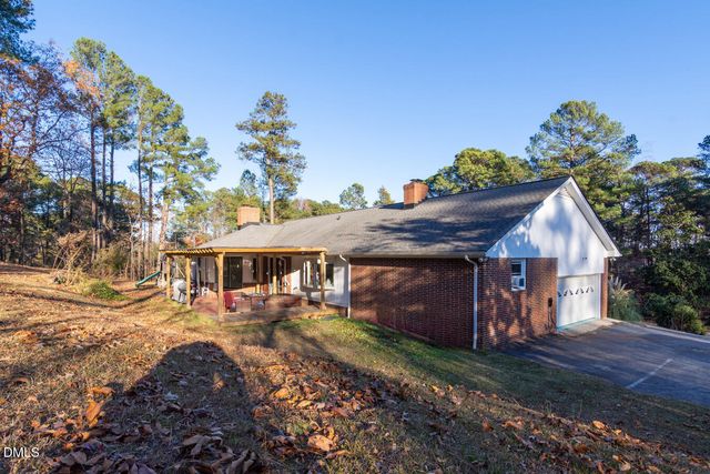700 Fernwood Drive, Clayton, NC 27520