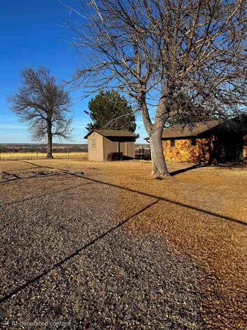 10443 NW Chibitty Rd, Lawton, OK 73507