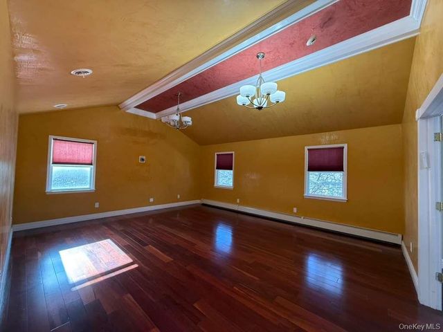 4 Curran Court, Pomona, NY 10970