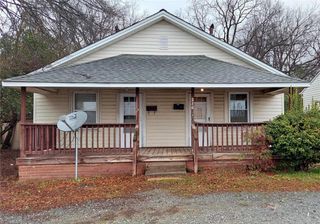 216 Robbins Street, Greensboro, NC 27406