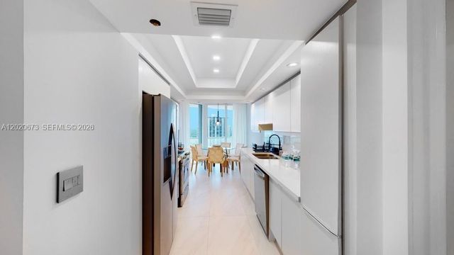 7000 Island Blvd 1808, Aventura, FL 33160