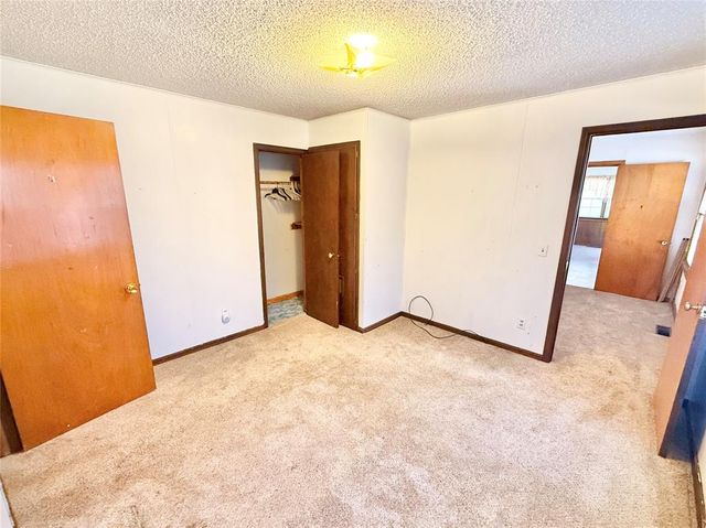 406 N Washington Street, Hobart, OK 73651