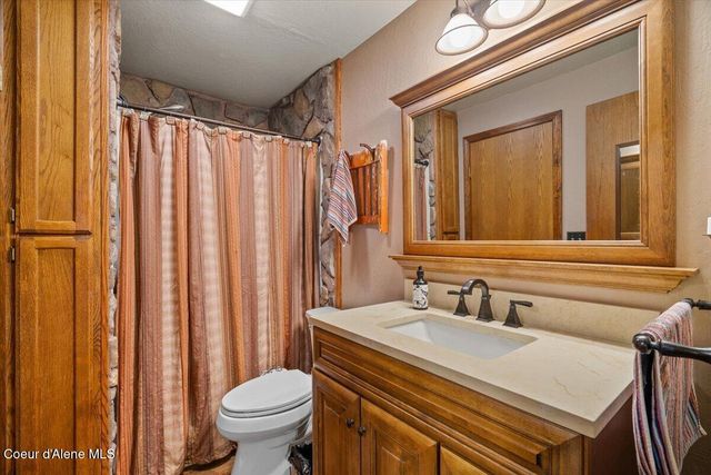 1639 W Hillsdale RD, Athol, ID 83801