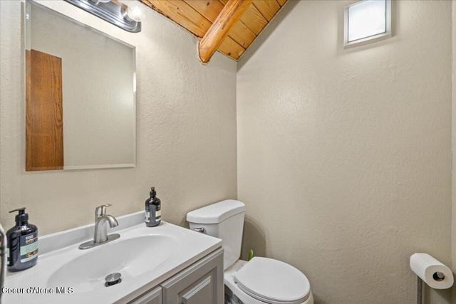 1639 W Hillsdale RD, Athol, ID 83801